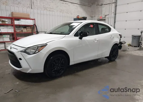 2018 Toyota Yaris Ia из США, поврежденный, VIN 3MYDLBYV0JY329441